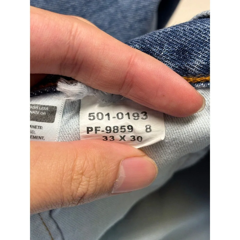 Levis 501 Original Fit Jeans Mens 33x30 Blue Medium Wash Straight Leg Button Fly